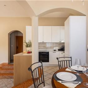 3 Bedroom Villa in Uvala Ljubljeva near Trogir, sleeps 6-7